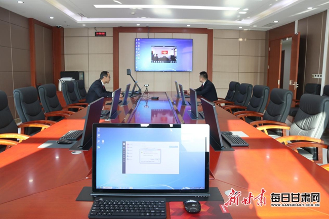 甘肃省专业做网站_管理专业会议终端