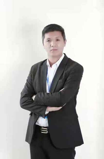 杨贤,张掖市民乐县人,现任兰州领新网络信息科技有限公司总经理及