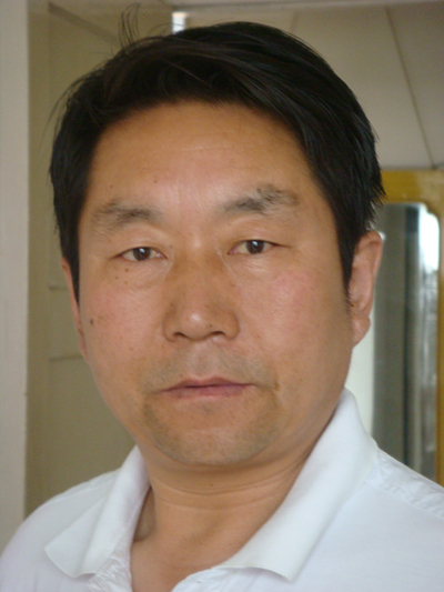 甘肃省民勤县第六中学2013-2014学年八年级地理下学期期中试题