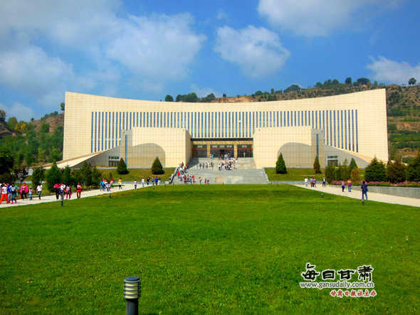 金川区举办主题红歌演唱活动