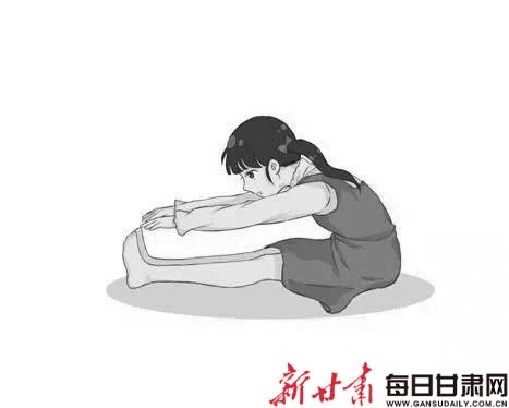 脚支撑压腿20-30秒/组,3-4组/天双脚站立式压腿柔韧性练习40-60秒/组