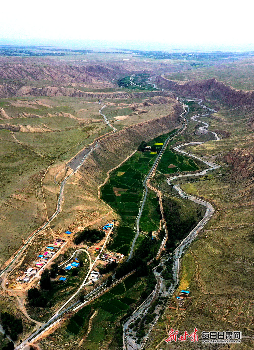 高台新坝摆浪河 祁连山下"蓝宝石"-图库-每日甘肃网