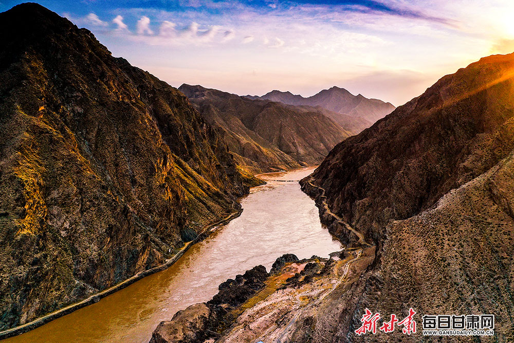 庆城黑河大峡谷图片