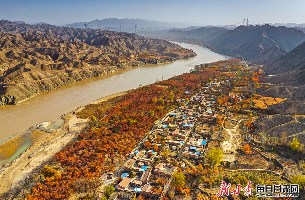 景泰县黄河沿岸风光美