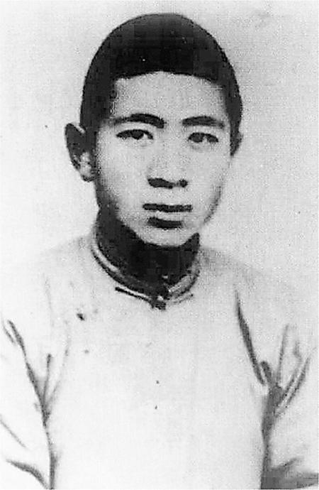 八路军驻甘办事处在兰州正式成立,谢觉哉任中共中央代表,彭加伦任处长