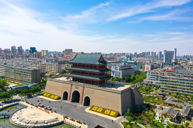 【图片新闻】南城门楼成游客打卡地