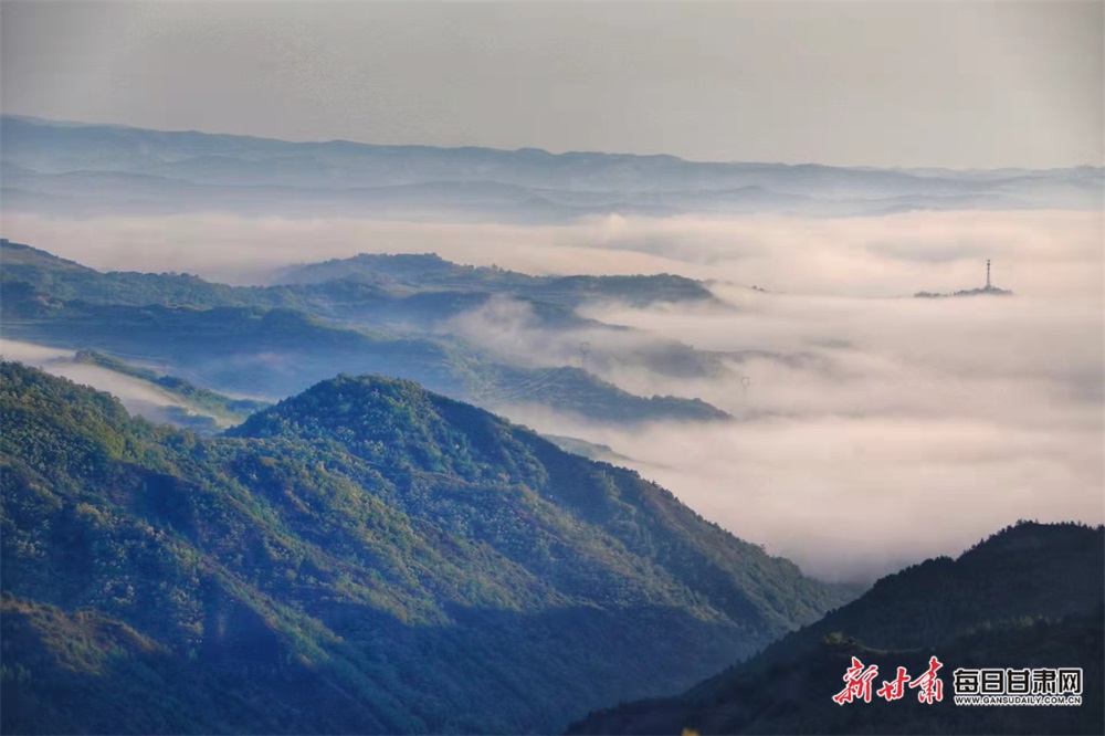 在西和云华山,遇见云和"海"的约会