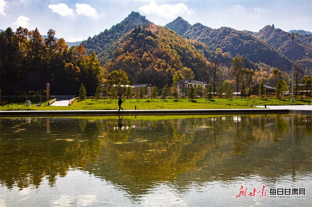 康县长坝镇：生态好产业兴景色美