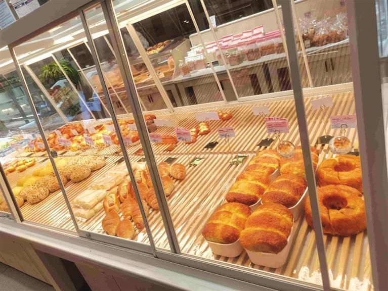 便宜面包、饮料将消失？记者走访兰州市场发现：价格涨幅不同 消费者灵活选择