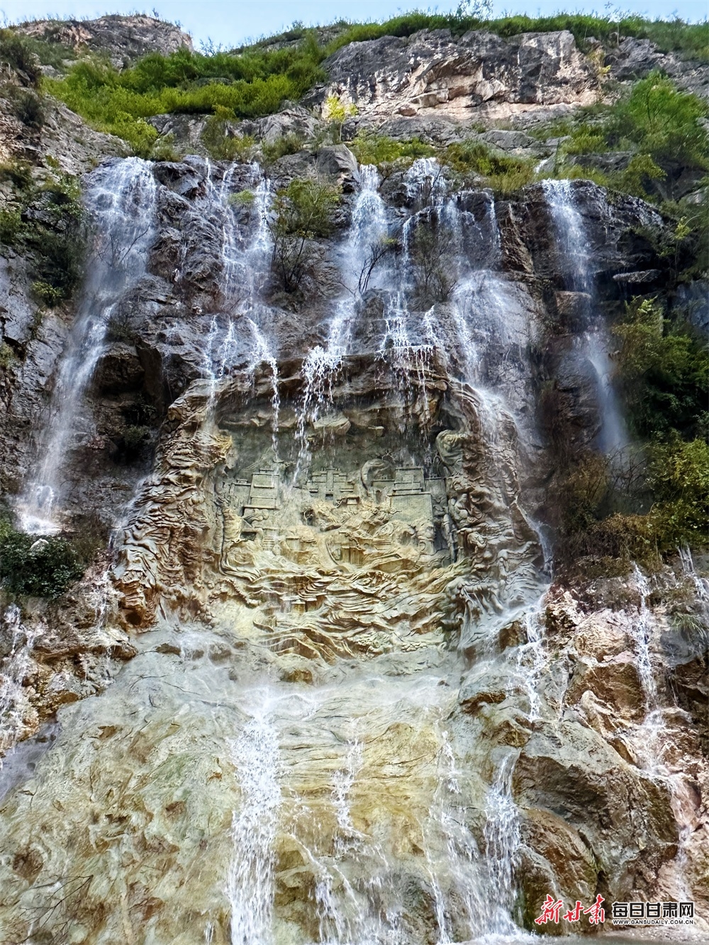 King launches Glasgow 2026 Commonwealth Baton Relay