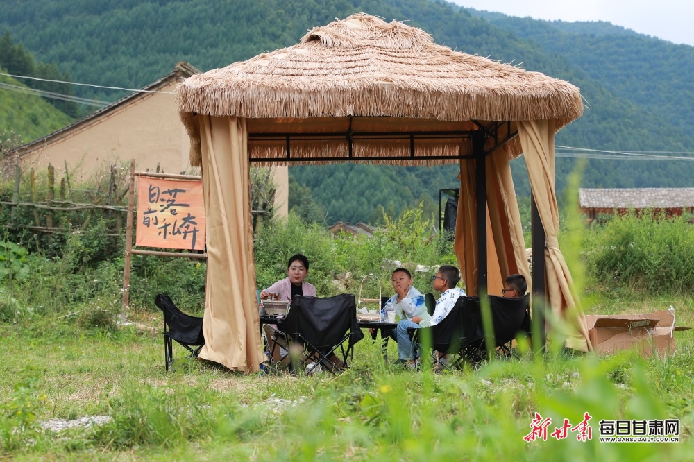 The next Neymar & 43-year-old strikers - Copa Libertadores set to begin