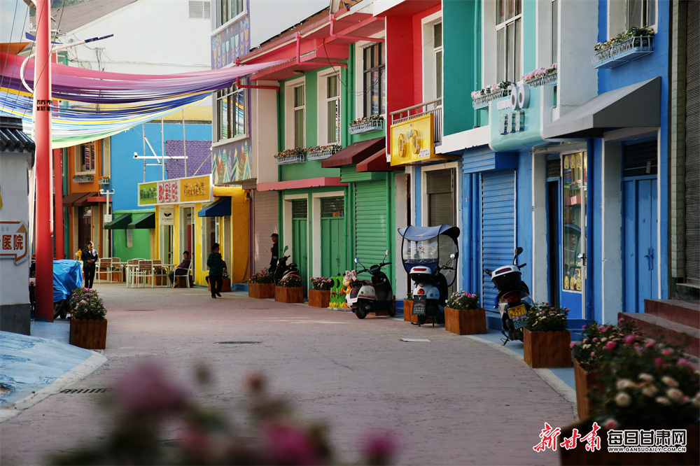 悦动东湖，爱心启航——2025南国泛悦第三届公益跑圆满落幕