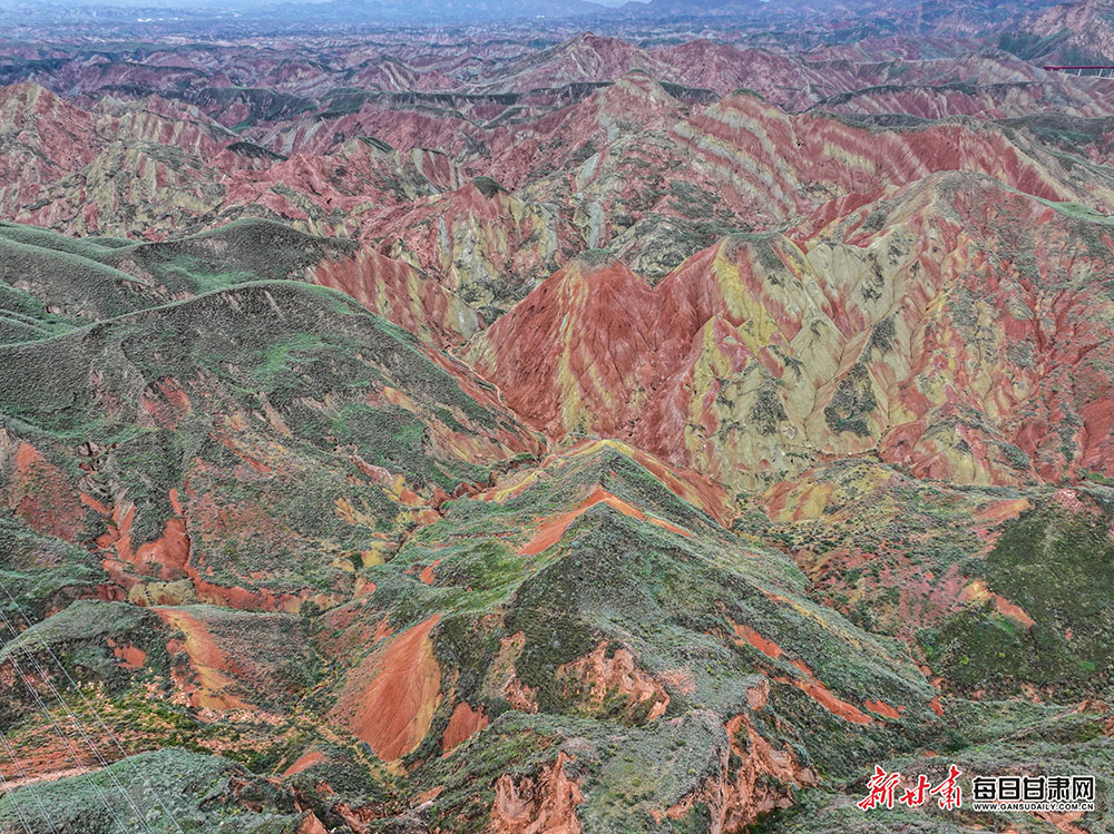 2025宝马创新日举行，智能驾趣进入2.0时代