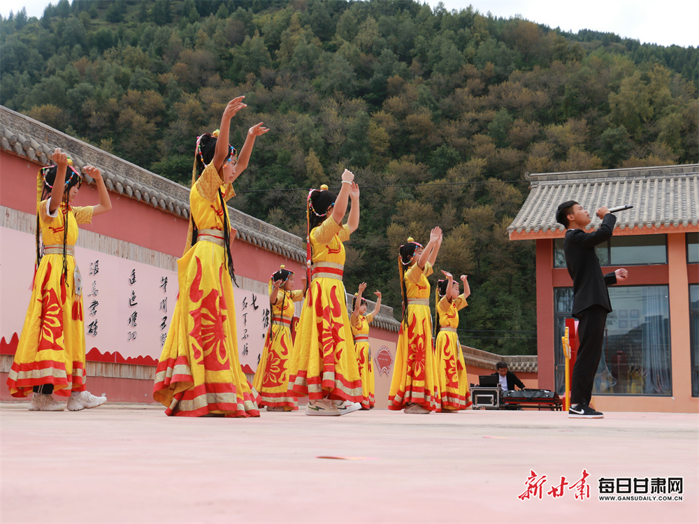 Redmi A4 5G印度首发	！搭载骁龙4s Gen2平台，售价亲民不超千元