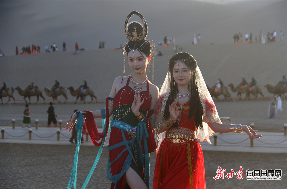 'Hurts will be reason Eagles win or lose Super Bowl - pressure is on him'