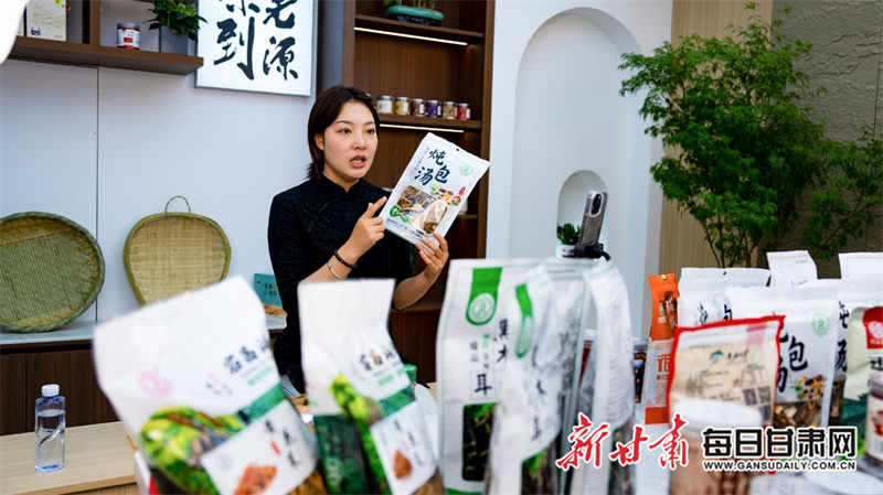 崲ǼԴζֱײ