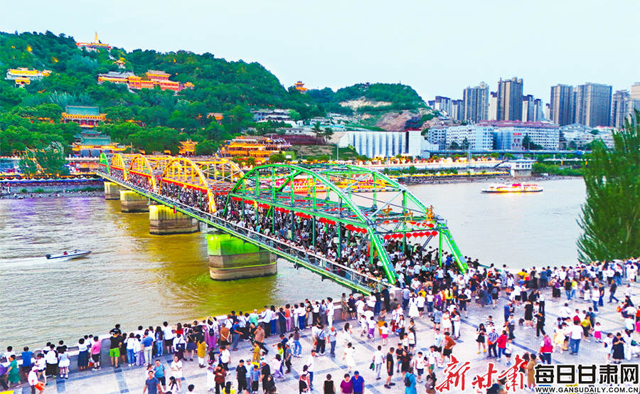 高溫催熱“清涼經(jīng)濟”——甘肅夏季消費市場觀察