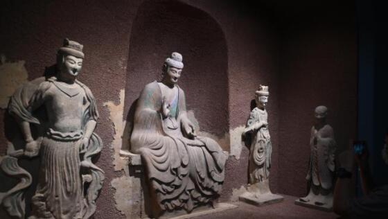 ĻйУ΢ЦɽʯߣԽǧ꣬