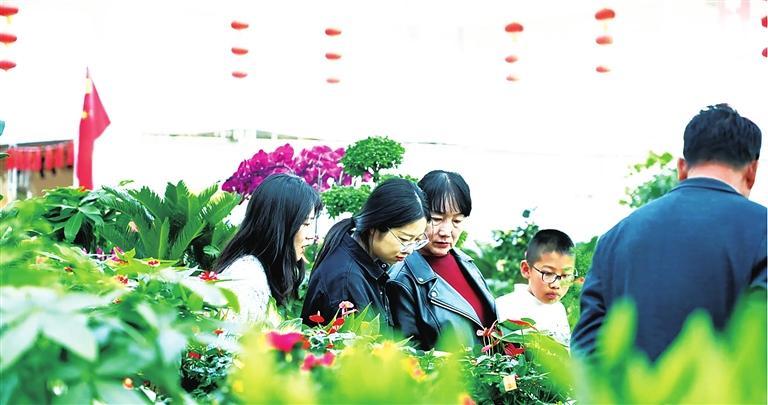 假日经济活力迸发 兰州新区“流量”变“留量”