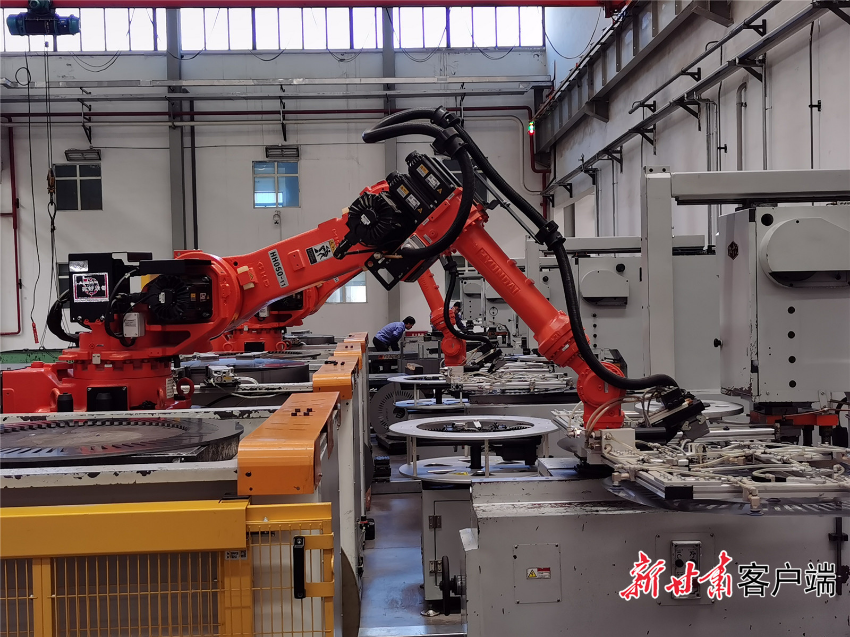 【锚定现代化 改革再深化】锻造“钢筋铁骨” 产业焕新升级——我省加快现代产业发展机制改革综述