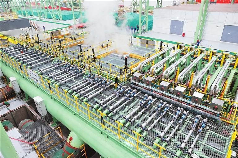 【锚定现代化 改革再深化】“老字号”破壁出圈 旧产能换挡升级——酒钢集团炼轧厂工艺装备提升及产品结构调整项目生产观察