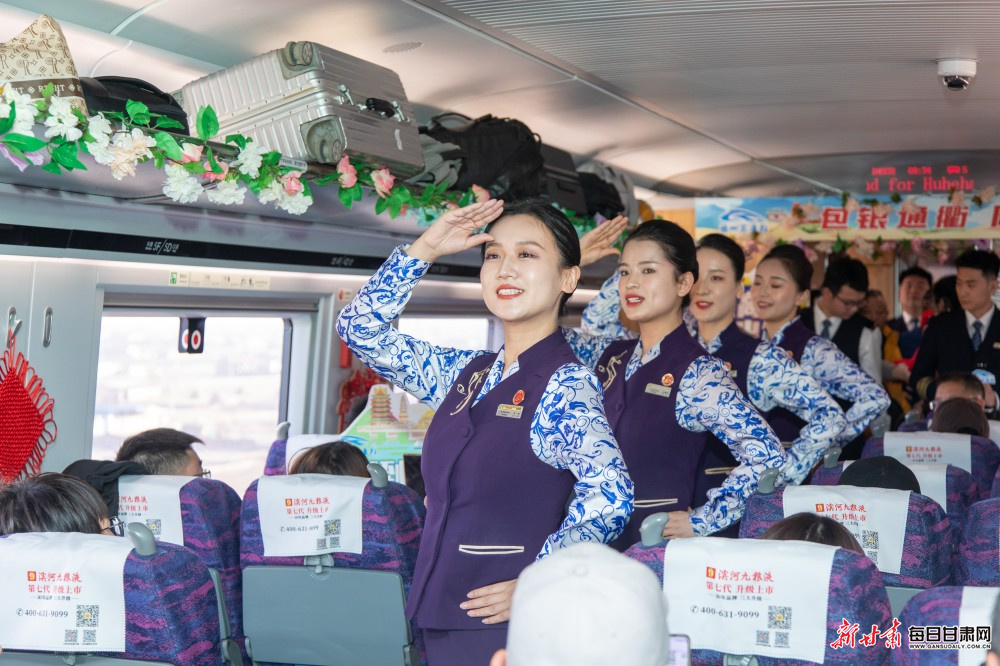 �����������ͺ��ض����˶�������