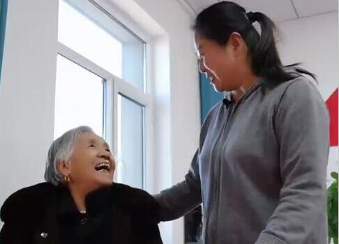 ����vlog�ռǣ�ȫ���˴�������ϼ������̫���ߣ����Ҹ��͵���