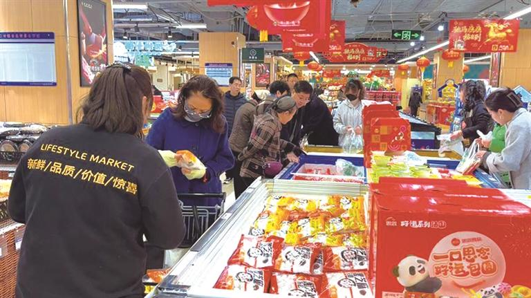 老字号守正宗味 新创意添节日彩 兰州市元宵消费市场迎来购销旺季