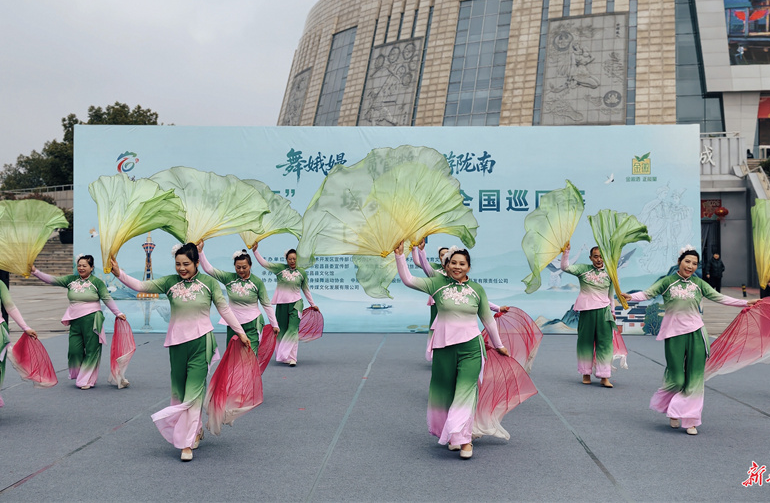 崲������������㳡�����֣��վԲ����Ļ