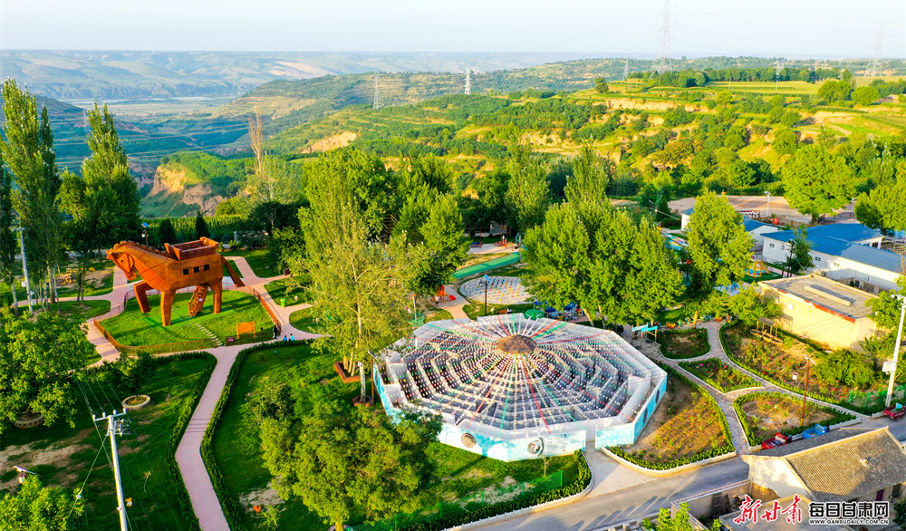 ������Ƭ���������ͺ��������ͼ��