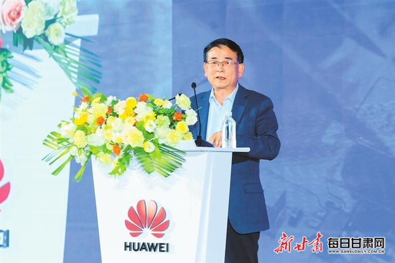 【贯彻落实全国两会精神】全国政协委员黄宝荣——贯彻两会精神 振兴陇原实业