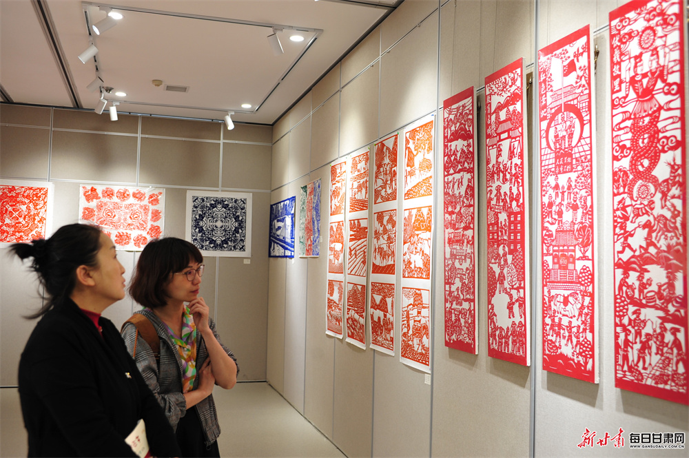 ȫ���׽조�廭��չ����㱨չ��չ