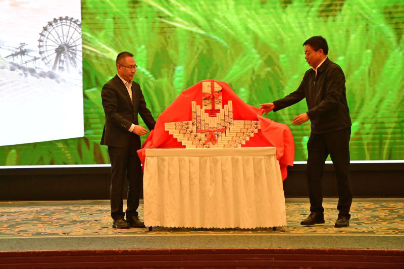 �����C�����־�aƷ�����װl