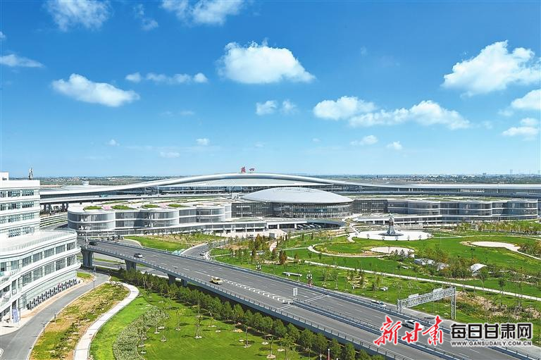 【强基础 固根本】筑牢“压舱石” 夯实“硬支撑”——甘肃全面加强基础设施建设综述