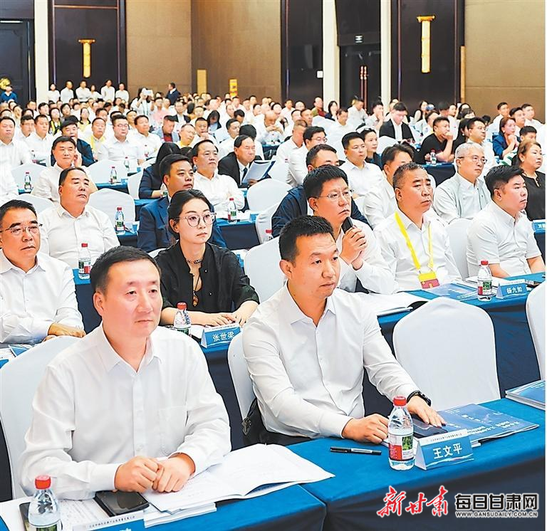 【2026（丙午）年公祭中华人文始祖伏羲大典】羲皇故里喜迎客 渭水岸畔话商机——天水市特色优势产业高质量发展大会侧记